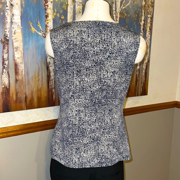Tahari Sleeveless Top - Picture 3 of 8